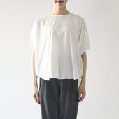 Kilka/二の腕をカバーするすっきり見えプルオーバー